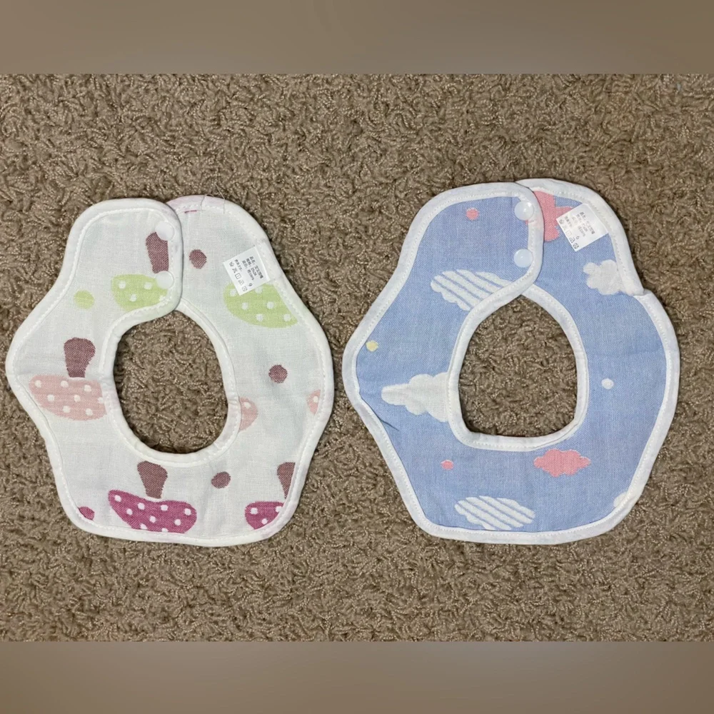 NWOT 2 pack bibs